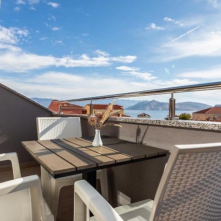 Apartments Crnekovic III บัชกา ภายนอก รูปภาพ