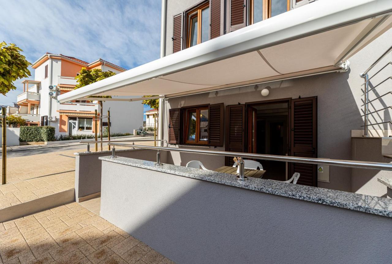 Apartments Crnekovic III บัชกา ภายนอก รูปภาพ
