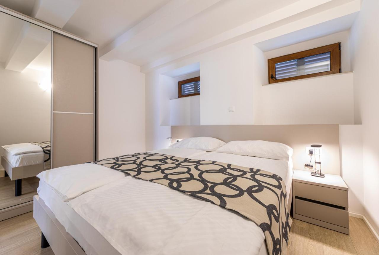 Apartments Crnekovic III บัชกา ภายนอก รูปภาพ