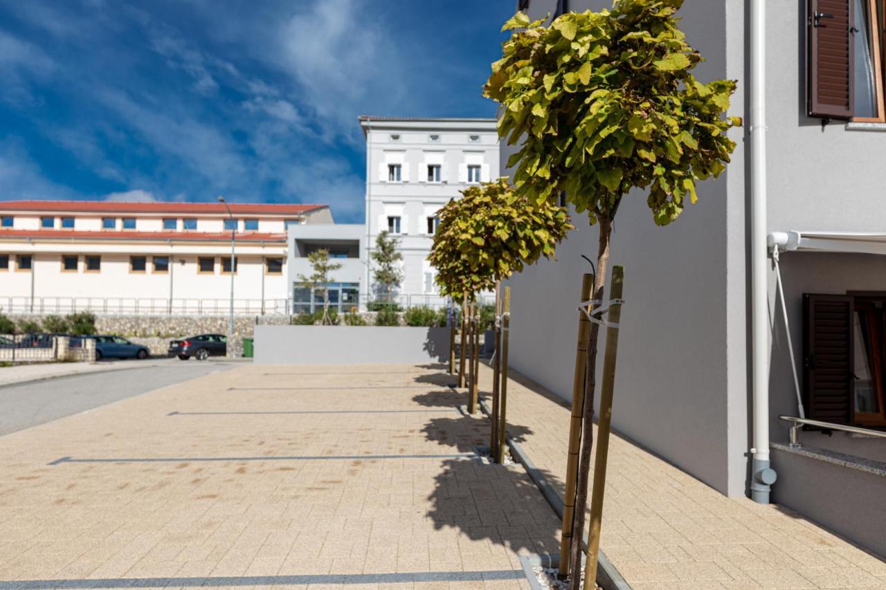 Apartments Crnekovic III บัชกา ภายนอก รูปภาพ