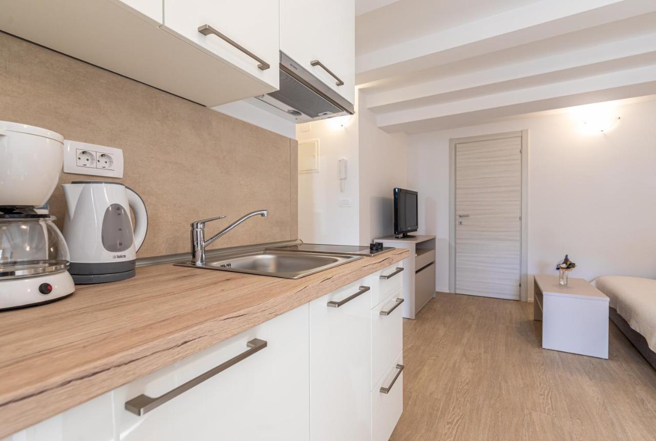 Apartments Crnekovic III บัชกา ภายนอก รูปภาพ