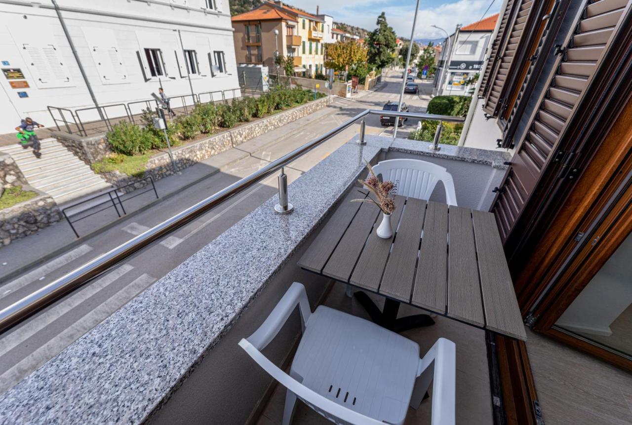 Apartments Crnekovic III บัชกา ภายนอก รูปภาพ