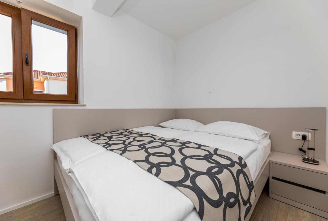 Apartments Crnekovic III บัชกา ภายนอก รูปภาพ