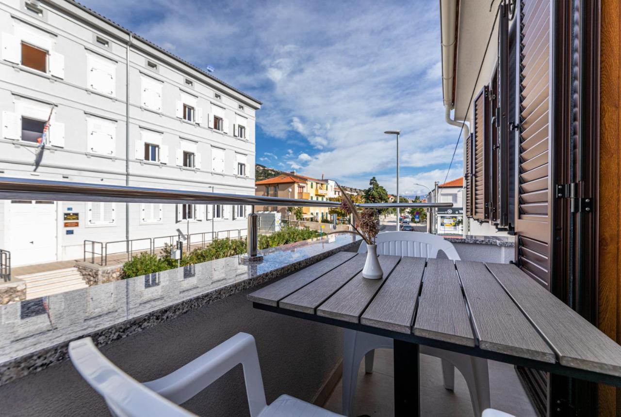 Apartments Crnekovic III บัชกา ภายนอก รูปภาพ
