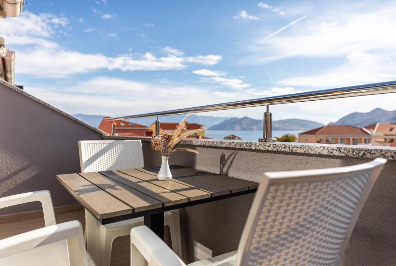 Apartments Crnekovic III บัชกา ภายนอก รูปภาพ