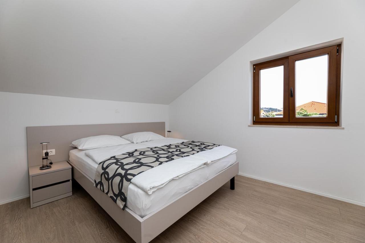 Apartments Crnekovic III บัชกา ภายนอก รูปภาพ